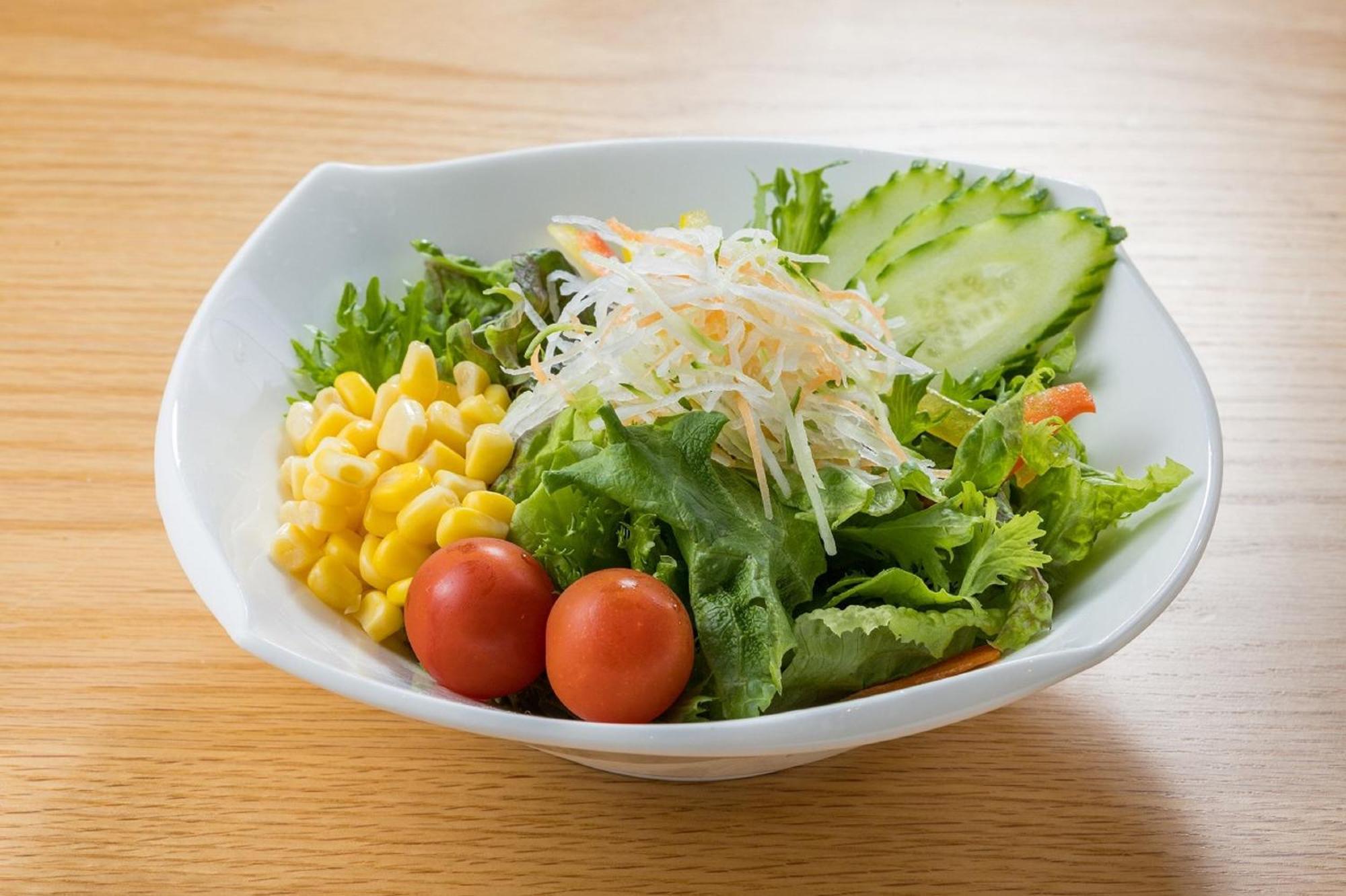 Hotel Associa שיזוקה מראה חיצוני תמונה A salad